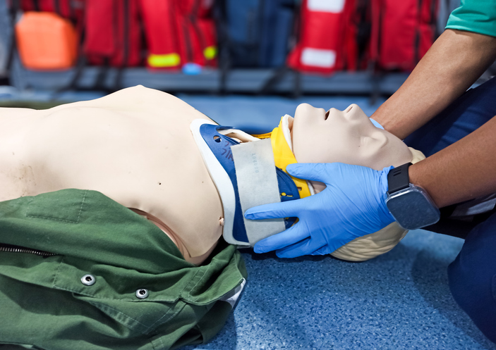 training manual inline stabilization protect cervical injury with dummy
